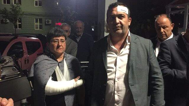 Seçim Standında İyi Partililer ile MHP'liler Arasında Kavga Çıktı: 6 Yaralı