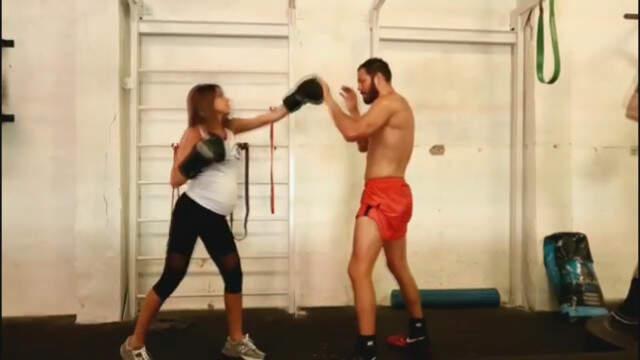 Atakan Arslan'ın Hamile Karısının Boks Yaptığı Anlar Sosyal Medyayı Salladı