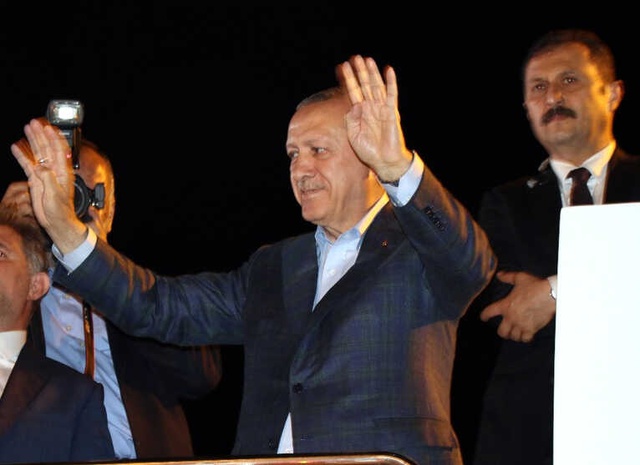 Erdoğan, Halkın İdam Çağrısına Yanıt Verdi: Bana Gelirse Ben Bunu Onarım