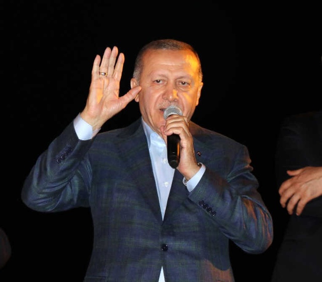 Erdoğan, Halkın İdam Çağrısına Yanıt Verdi: Bana Gelirse Ben Bunu Onarım