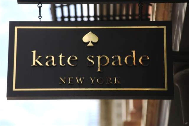 Dünyaca Ünlü Modacı Kate Spade Kendini Asarak İntihar Etti Dünyaca Ünlü Modacı Kate Spade Kendini Asarak İntihar Etti