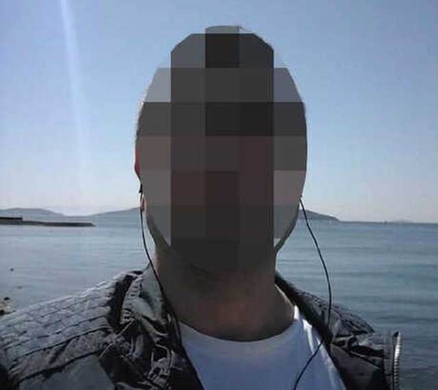 Sapık, Restoranda Liseli Kızları İzleyip Kendini Tatmin Ederken Yakalandı