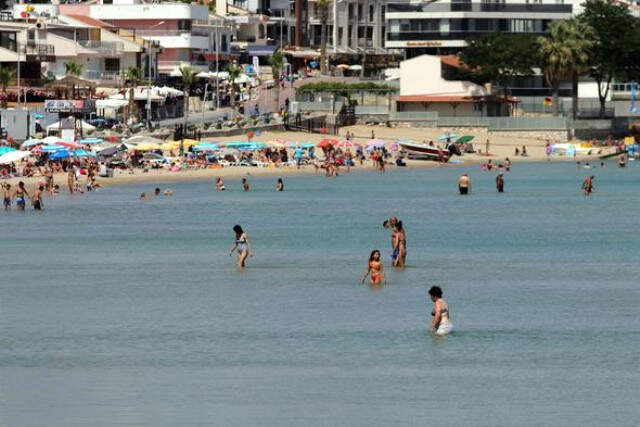 Didim ve Kuşadası'ndaki Otellerde Boş Yer Kalmadı