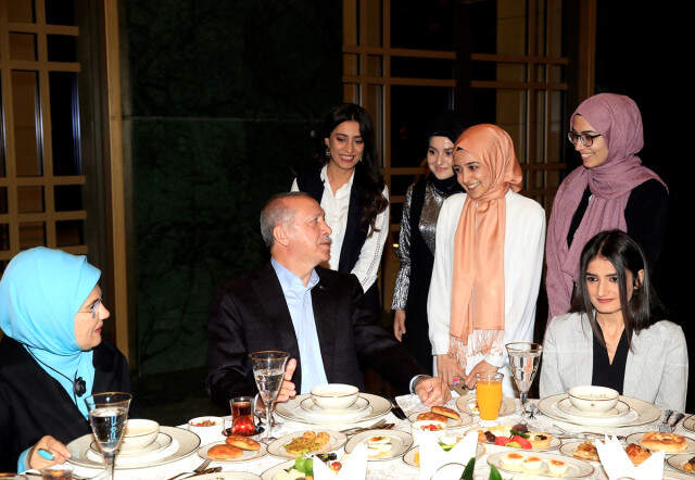 Cumhurbaşkanı Erdoğan 2 Bakanlığın Birleştirileceğini Açıkladı