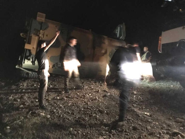 Askeri Konvoyun Geçişi Sırasında Patlama Meydana Geldi: 4 Askerimiz Yaralandı