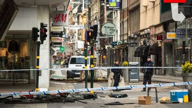 Stockholm Saldırganı Rahmet Akilov'a Ömür Boyu Hapis Cezası