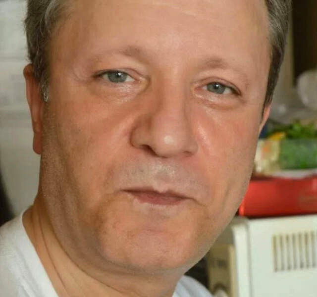 Müzisyen Eşini Öldüren Oğlundan Şikayetçi Olmadı Oğlu Tarafından Öldürülen Ünlü Müzisyen'in Eşi, Çocuğundan Şikayetçi Olmadı!