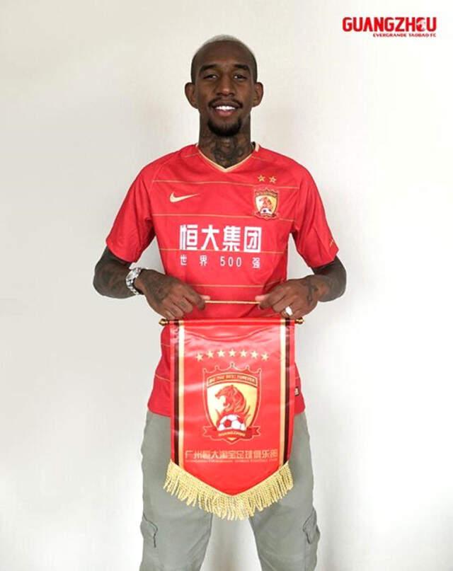 Talisca, Çin Takımı Guangzhou Evergrande'ye Transfer Oldu