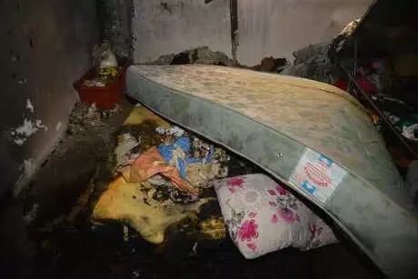 Annesine Öfkelenen Adam, Evini Kundakladı. 1 Yaşındaki Oğlu Alevler İçinde Kaldı!