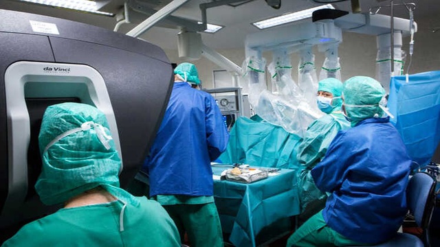 Sağlık Sektörü İçin Robot Hemşire ve Doktor Reformu Önerisi Geldi