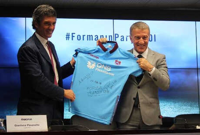 Trabzonspor, Yeni Formalarını Basın Toplantısında Tanıttı
