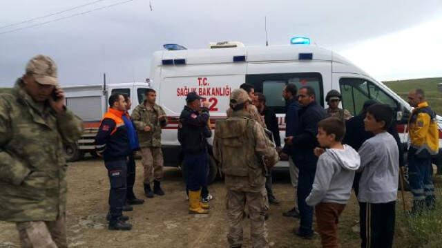 Muş'ta Hayatı Felç Eden Sel, Biri Zihinsel Engelli 2 Çocuğu Hayattan Kopardı!