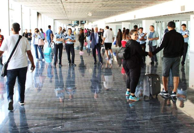 Bodrum Kırmızı Alarma Geçti, İlçede Adım Atacak Yer Kalmadı
