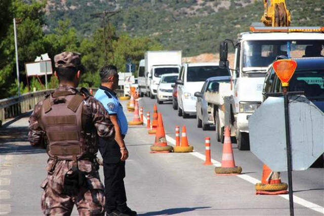 Bodrum Kırmızı Alarma Geçti, İlçede Adım Atacak Yer Kalmadı