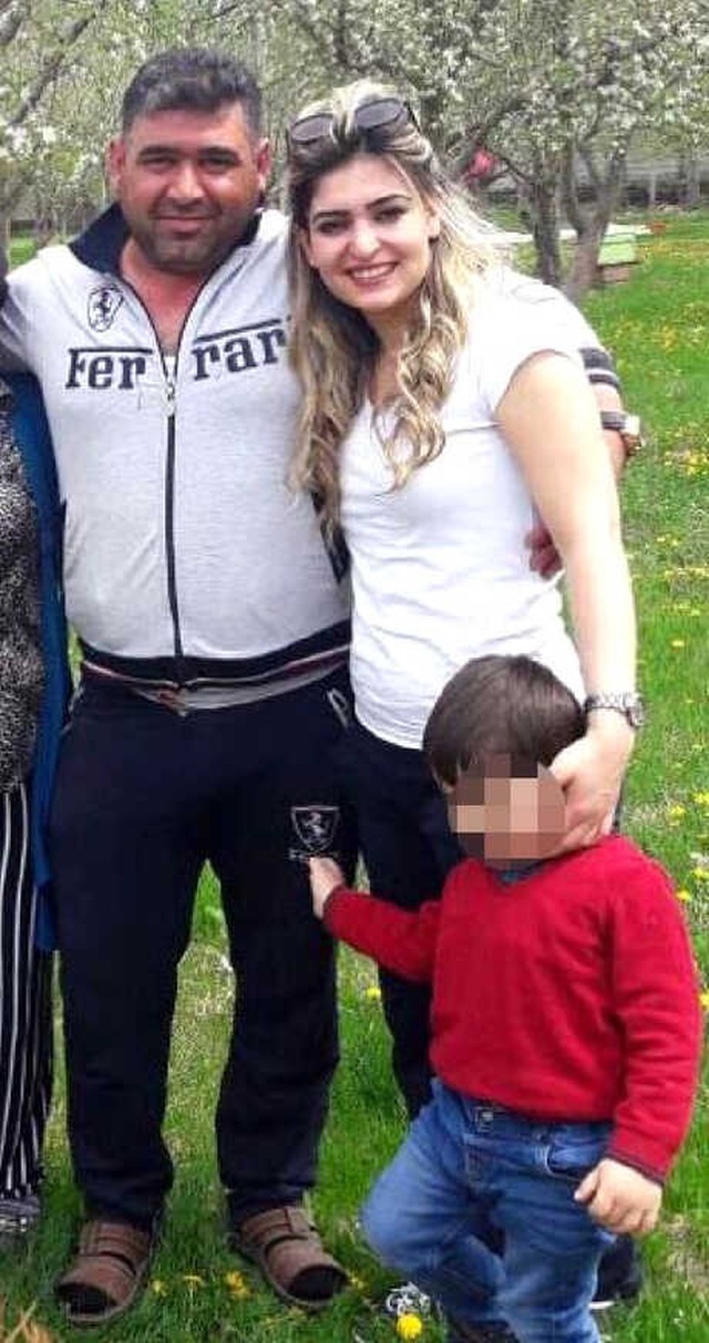 Eşini Öldürüp Telefonda Ağabeyiyle Konuşurken İntihar Etti