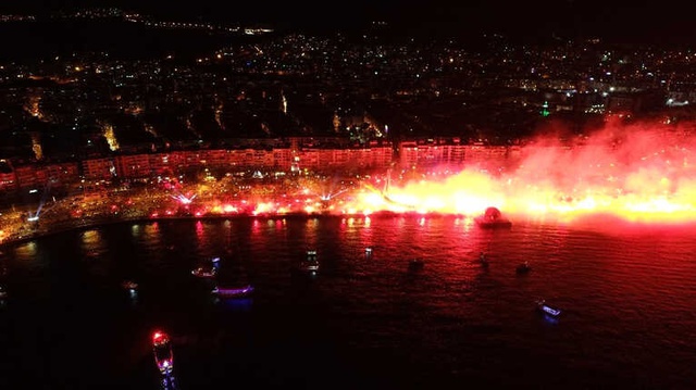 Göztepe'nin Kuruluşunun 93. Yıl Dönümü İzmir'de Coşkuyla Kutlandı