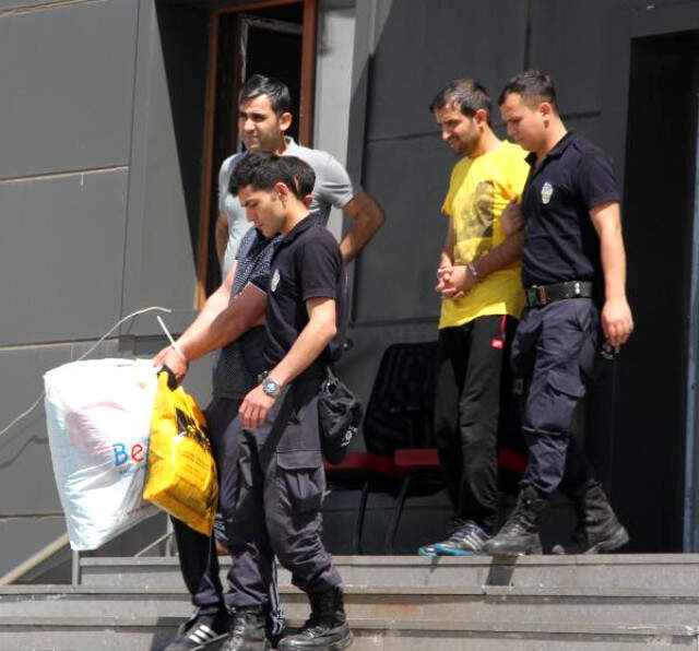 Yasa Dışı Bahisten Elde Edilen Haksız Kazanç FETÖ'ye Aktarılmış Yasa Dışı Bahisten Elde Edilen Haksız Kazanç FETÖ'ye Aktarılmış