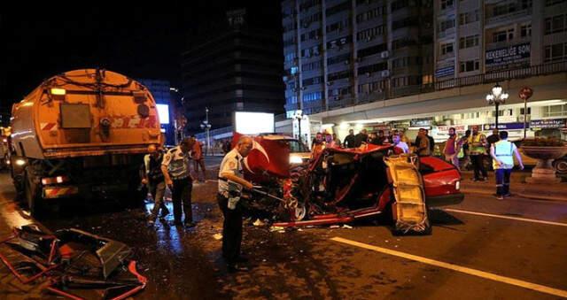 Bayram Tatilinde Acı Bilanço: 51 Kazada 39 Kişi Hayatını Kaybederken 156 Kişi Yaralandı