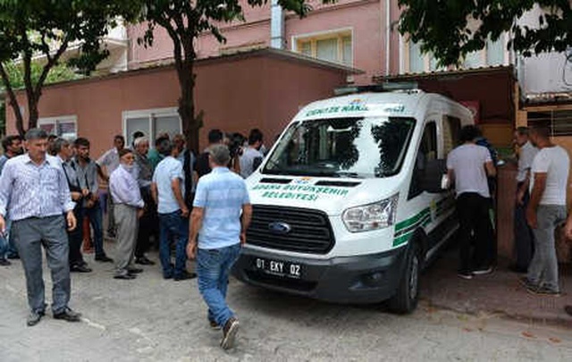 3 Çocuk Annesi, Halk Otobüsü Kapısına Eteği Sıkışıp Sürüklenerek Can Verdi