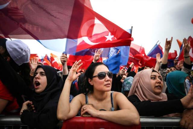 AK Parti'nin Yenikapı'daki Dev Mitingine 1 Milyon 300 Bin Kişi Katıldı