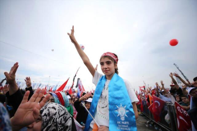 AK Parti'nin Yenikapı'daki Dev Mitingine 1 Milyon 300 Bin Kişi Katıldı