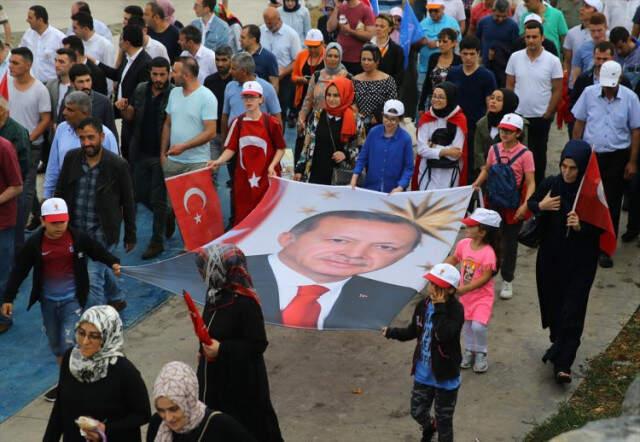 AK Parti'nin Yenikapı'daki Dev Mitingine 1 Milyon 300 Bin Kişi Katıldı