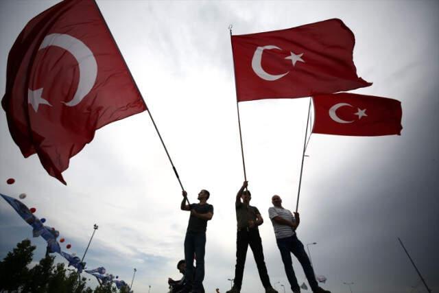 AK Parti'nin Yenikapı'daki Dev Mitingine 1 Milyon 300 Bin Kişi Katıldı