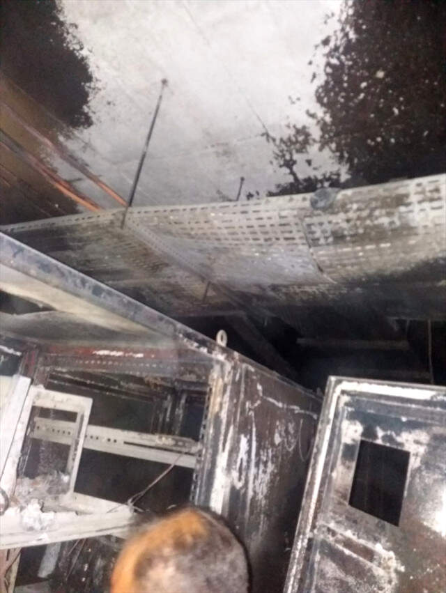 Gaziantep'te Özel Hastanede Yangın! Dumandan Etkilenen 2 Hasta Can Verdi Gaziantep'te Özel Hastanede Yangın! Dumandan Etkilenen 2 Hasta Can Verdi
