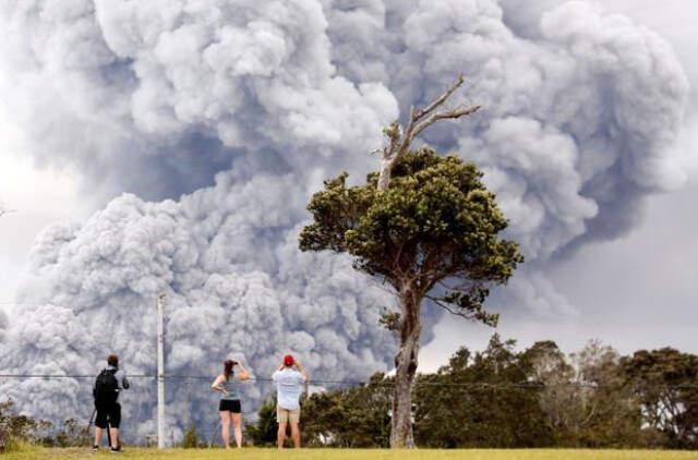 Kilauea Yanardağı'nı İzlemek İsteyen 40 Kişi Gözaltına Alındı