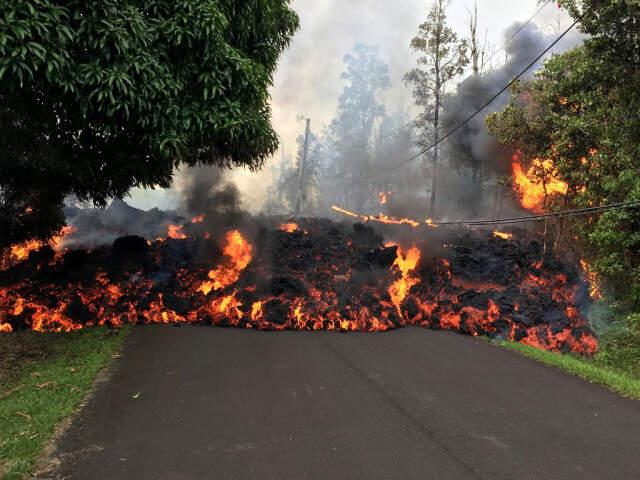 Kilauea Yanardağı'nı İzlemek İsteyen 40 Kişi Gözaltına Alındı