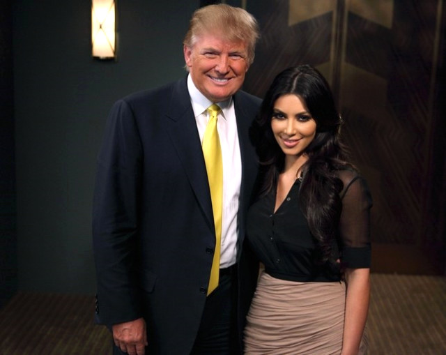 Ünlü Manken Kim Kardashian Siyasete Girmeyi Düşünüyor