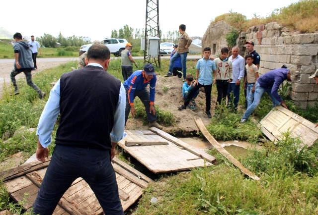 5 Gündür Kayıp Olan Küçük Leyla'nın Babası Feryat Etti: Kızım Yüzde 90 Kaçırıldı