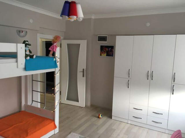 Esra Erol Dar Gelirli Ailenin Evini Yeniledi