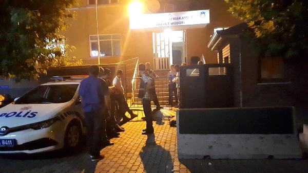 Sakarya'da Düğünde Kavga Edip Hastaneye Gidenler, Doktora ve Polise Saldırdı