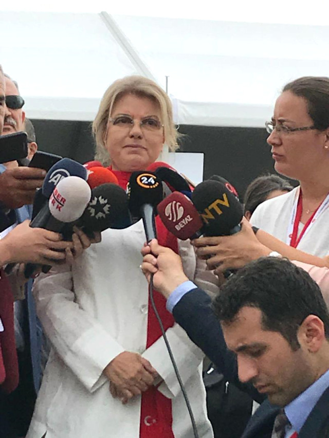 Meral Akşener'den Çiller'in AK Parti Mitingine Katılmasına İlk Yorum: Yüz İfadesi Çok İlginç