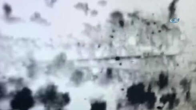Hakkari'de Şemsiyeli Teröristler İHA'ya Yakalandı