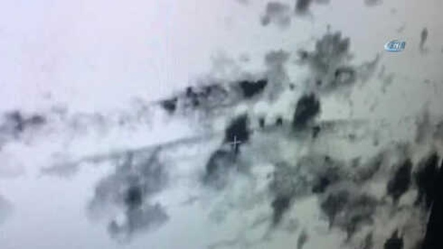 Hakkari'de Şemsiyeli Teröristler İHA'ya Yakalandı