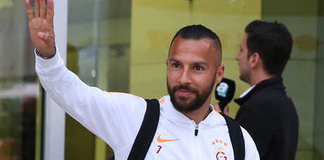 Yasin Öztekin <a class='keyword-sd' href='/besiktas/' title='Beşiktaş'>Beşiktaş</a>'la Transfer Görüşmelerini Doğruladı