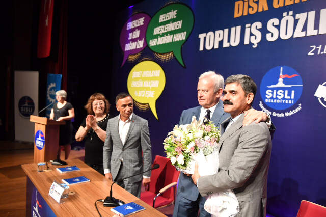 Erkeklere 30 Gün Doğum İzni Toplu Sözleşmeye Girdi Erkeklere 30 Gün Doğum İzni Toplu Sözleşmeye Girdi