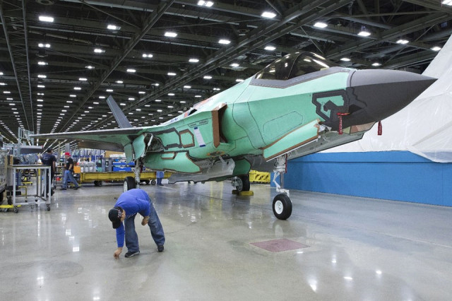 F-35'in Son Teknoloji İle Donatılan Kokpiti İlk Kez Görüntülendi
