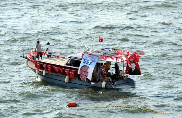 Polis Kayıtlarına Göre Muharrem İnce'nin İzmir Mitingine 2 Milyon 500 Bin Kişi Katıldı