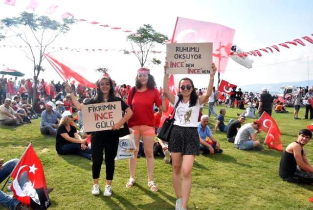 Polis Kayıtlarına Göre Muharrem İnce'nin İzmir Mitingine 2 Milyon 500 Bin Kişi Katıldı