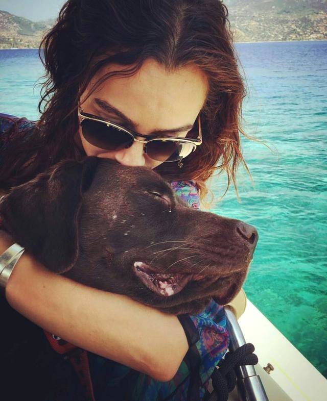 Birce Akalay ve Can Tunalı Ev Sahibinin Köpek İstememesinden Dolayı Evlerini Ayırdı