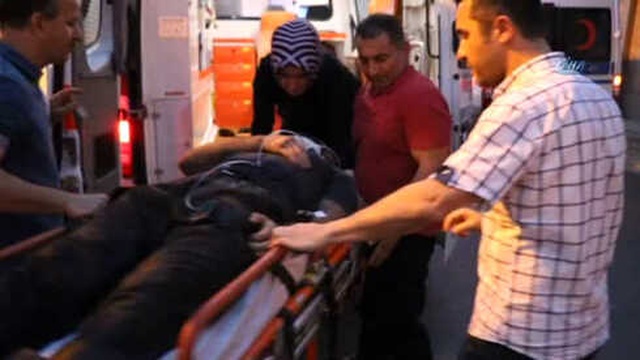 Ttk Maden Ocağında Göçük: 2 İşçi Göçük Altında