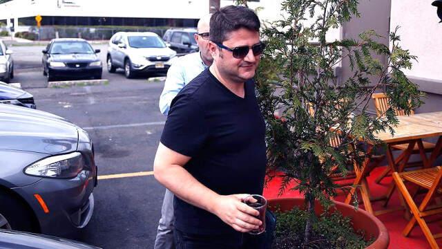 Fuat Avni Takma Adını Kullanan FETÖ'cü Aydoğan Vatandaş, ABD'de Görüntülendi