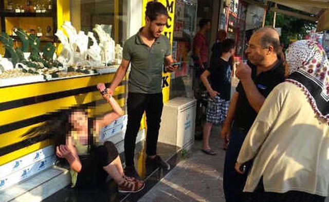 Sahte Altın Satmaya Çalışırken Yakalanan Kadın 'Polis' Diye Bağırdı