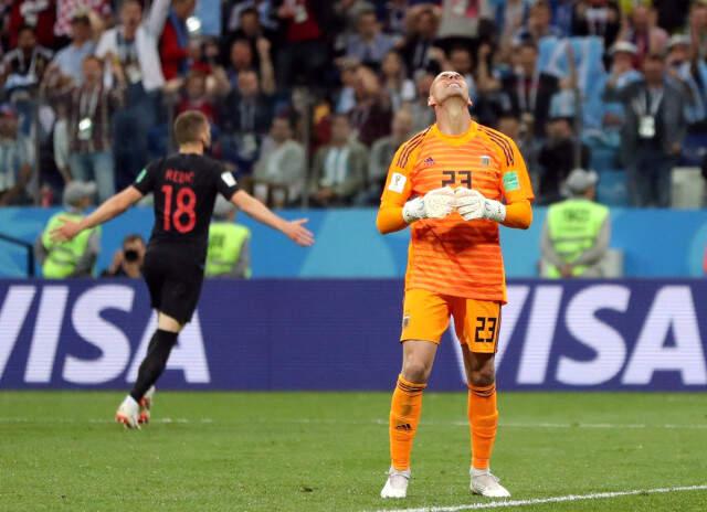 Hırvatistan Maçında Takımını Yakan Caballero'ya Ölüm Tehdidi Yağıyor