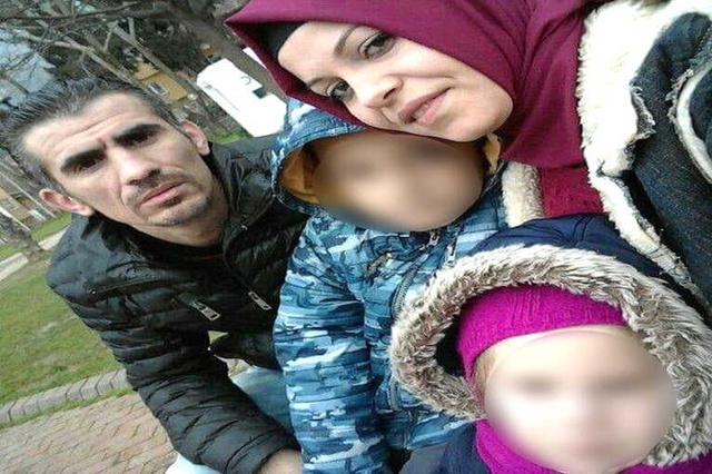 Bursa'da Cani Koca, Karısını 5 Yerinden Bıçaklayıp Kaçtı