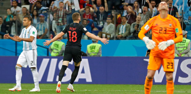 Arjantinli 2 Taraftar, Dünya Kupası Maçı İzlemek İsterken Rusya'nın Diğer Ucuna Gitti