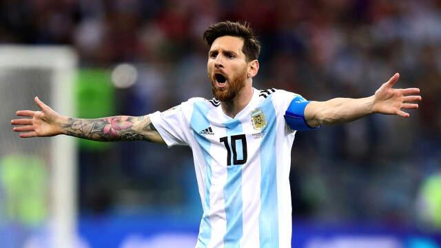 Maradona'dan Messi'ye Özel Mesaj: Yaşananlar Onun Suçu Değil